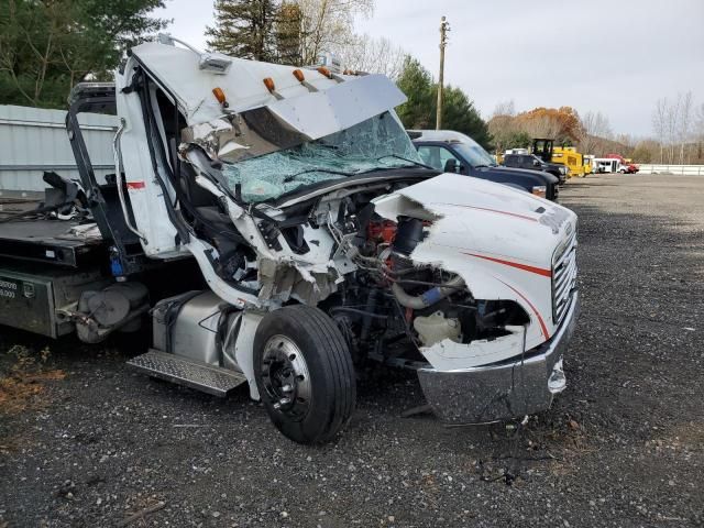 2022 Freightliner Business Class M2 Rollback tow Truck