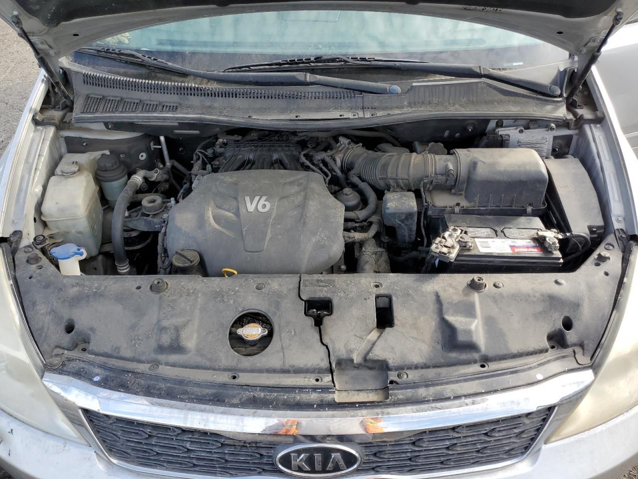 2012 KIA Sedona lx