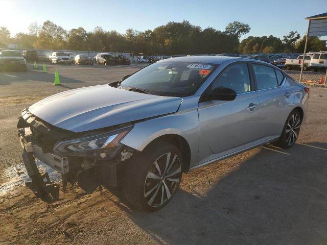 2021 Nissan Altima sr
