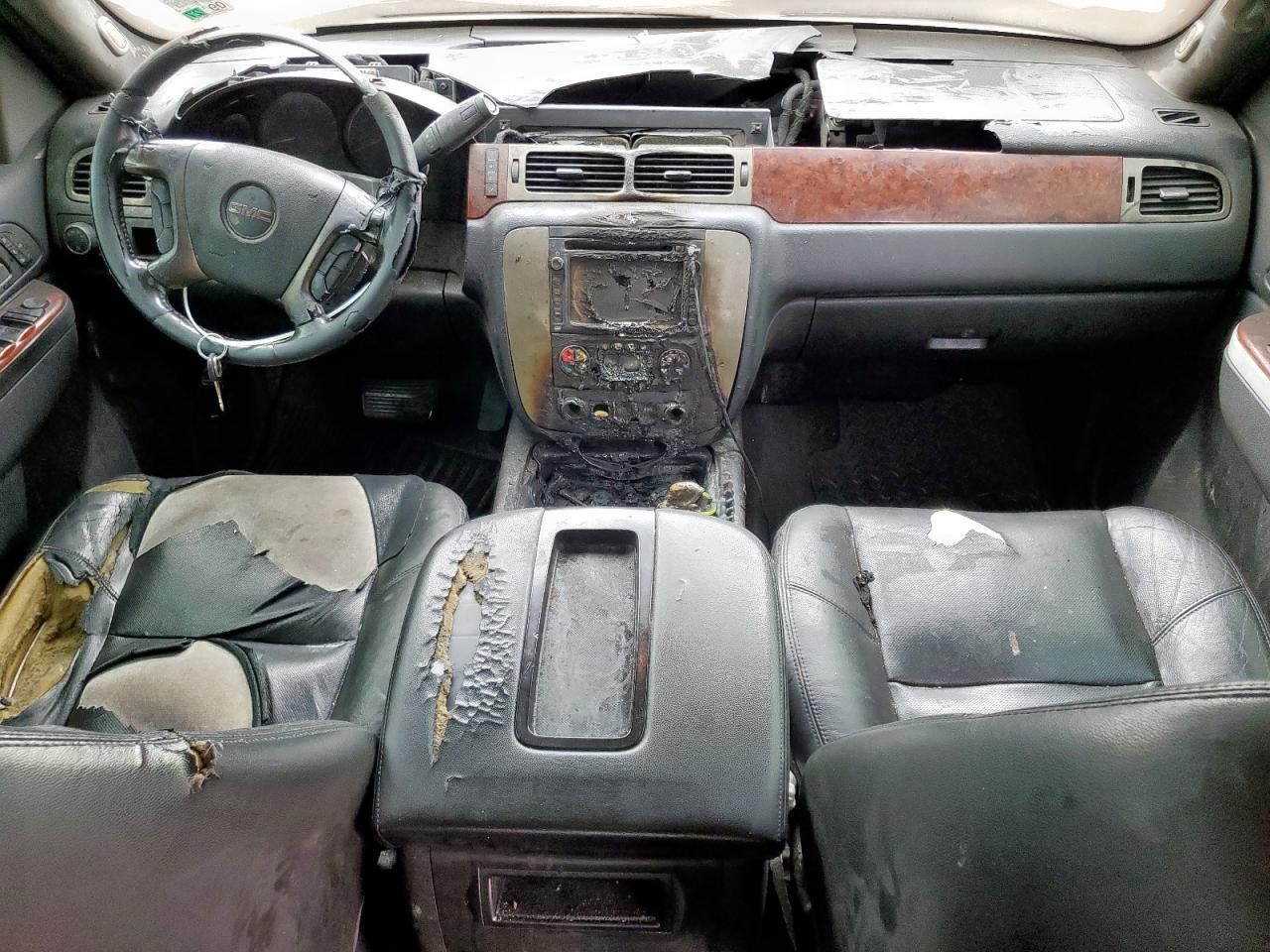 2013 GMC Sierra C1500 slt