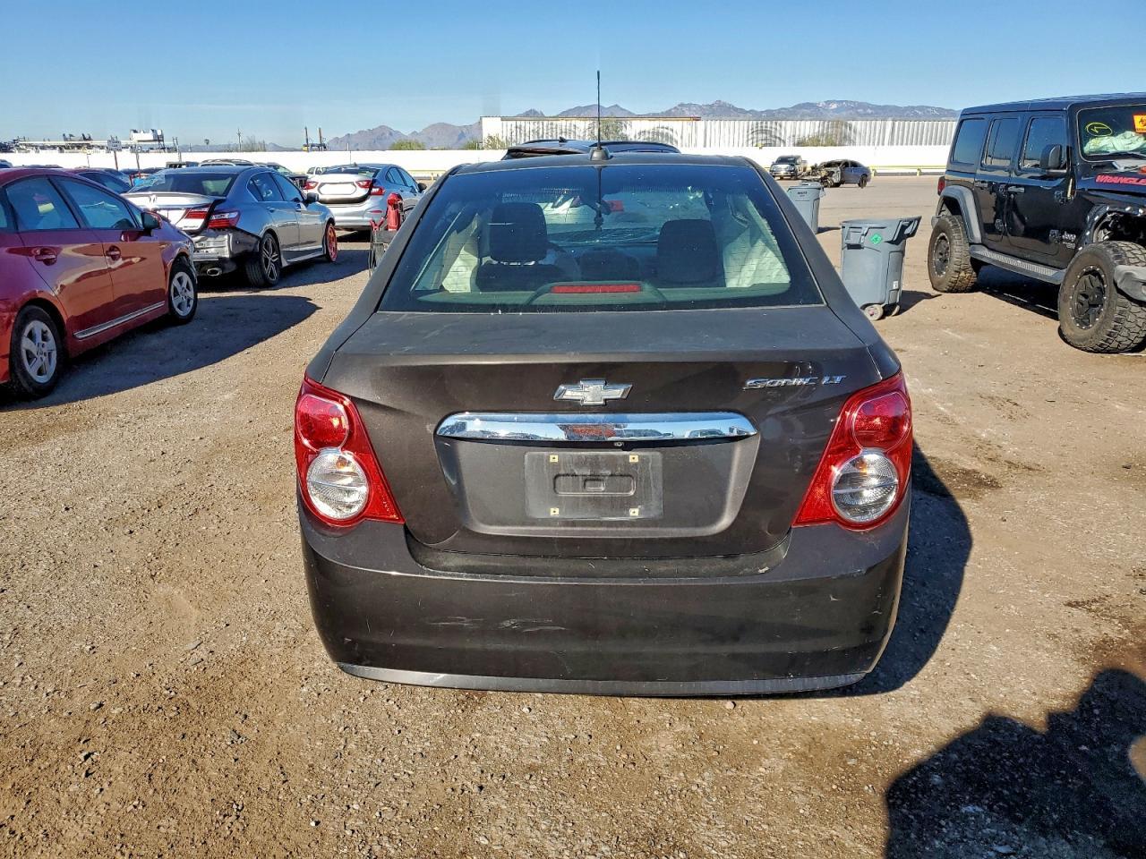 2016 Chevrolet Sonic lt