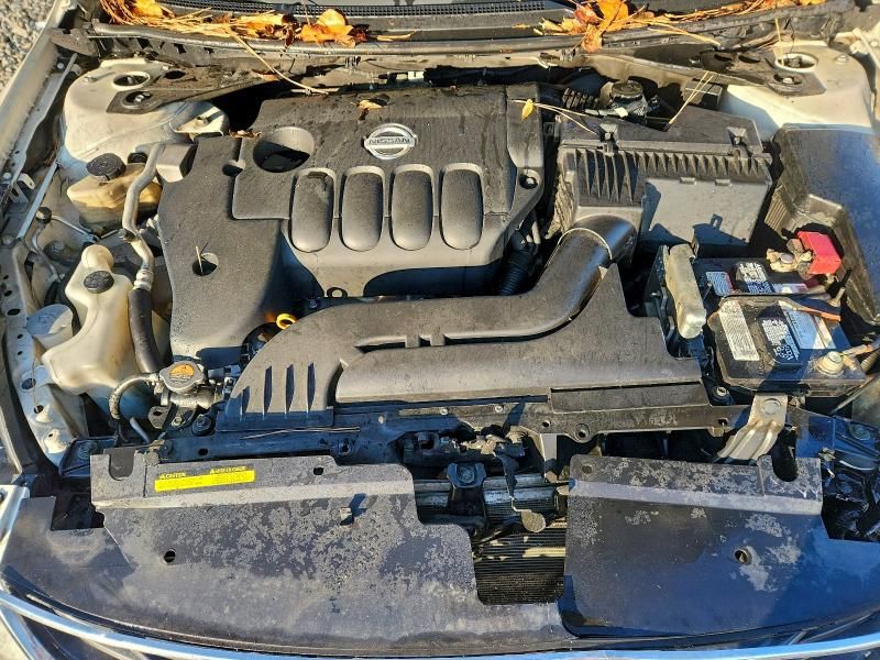 2012 Nissan Altima s