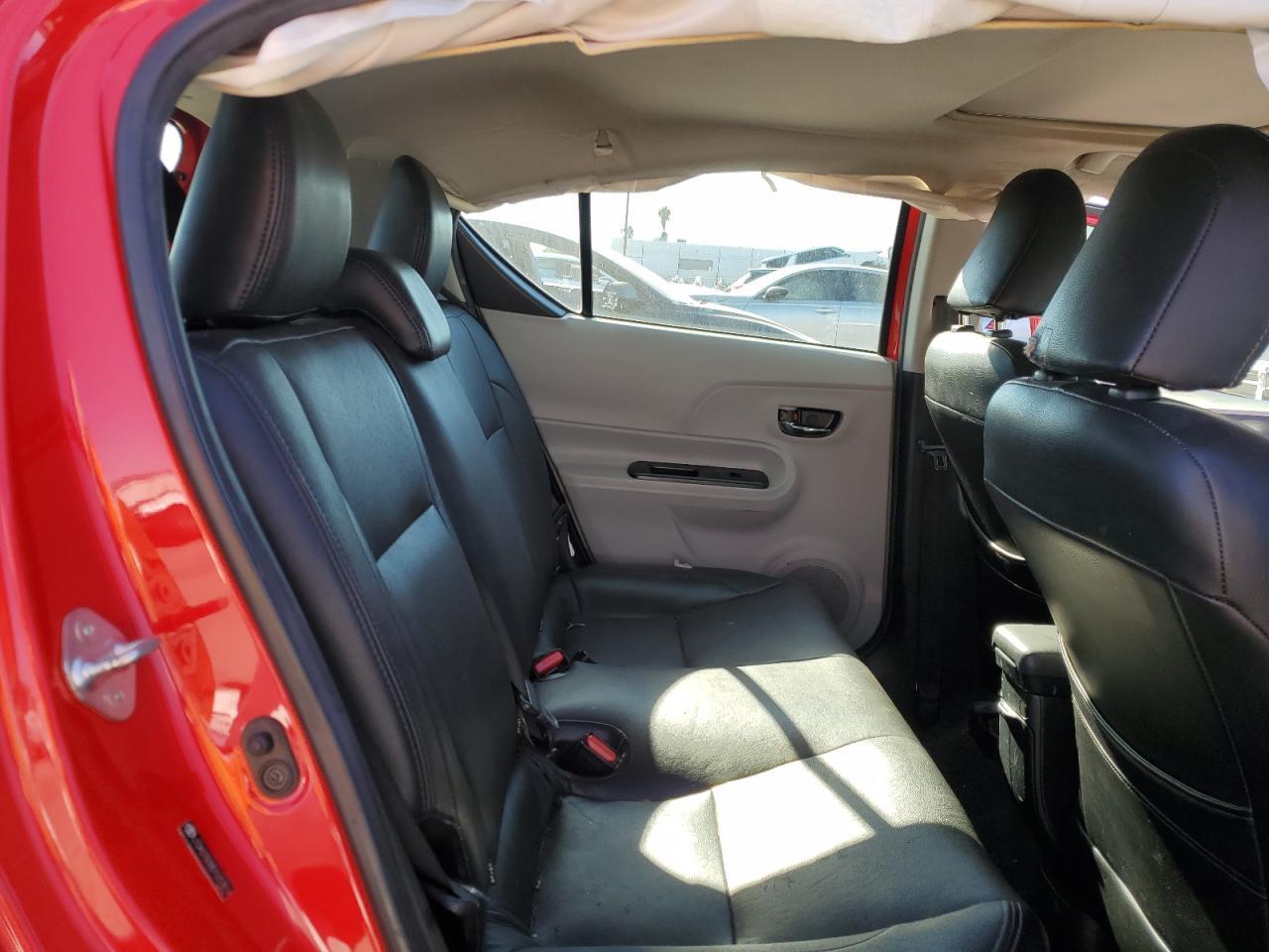 2013 Toyota Prius c