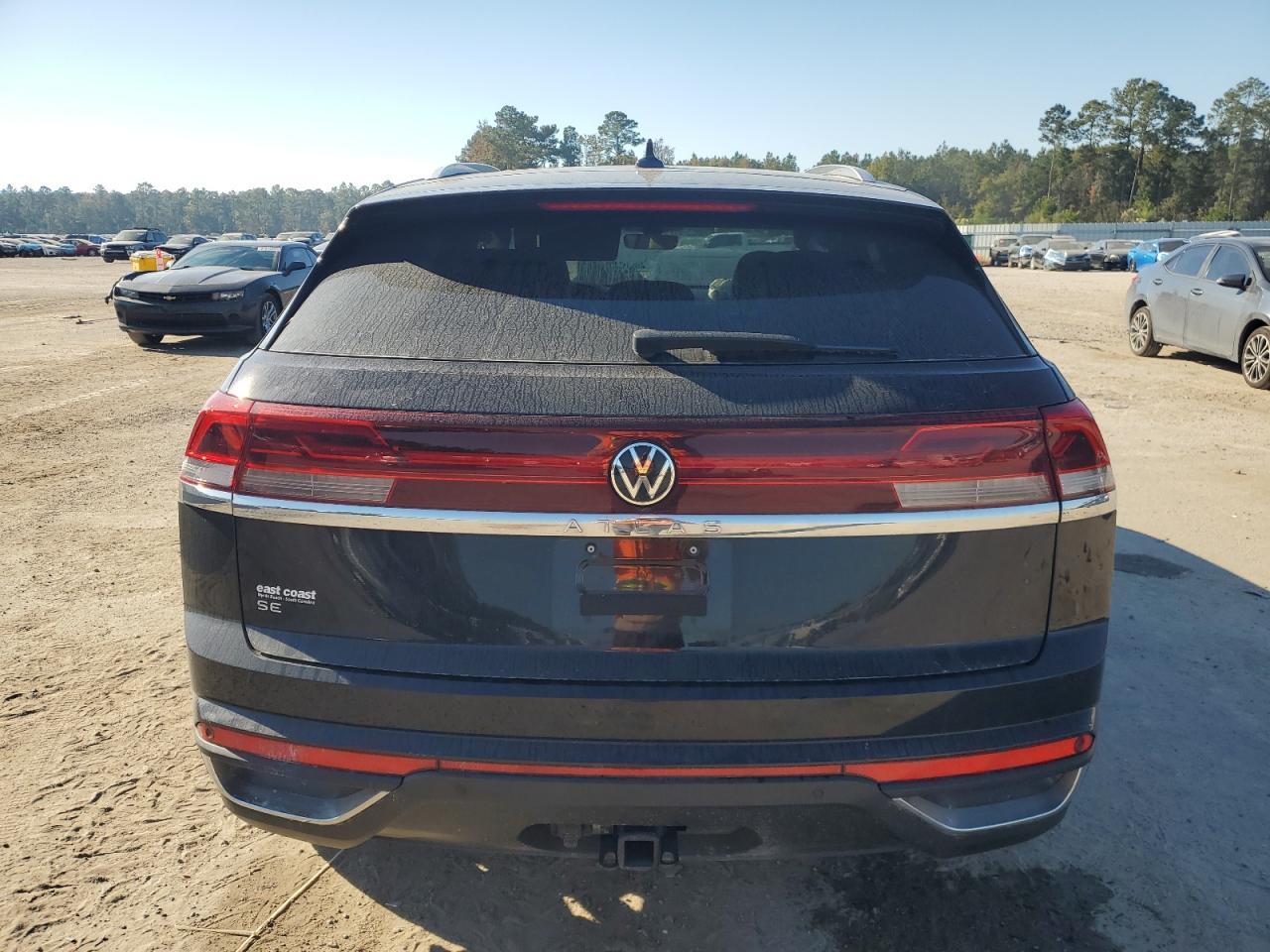 2024 Volkswagen Atlas Cross Sport se