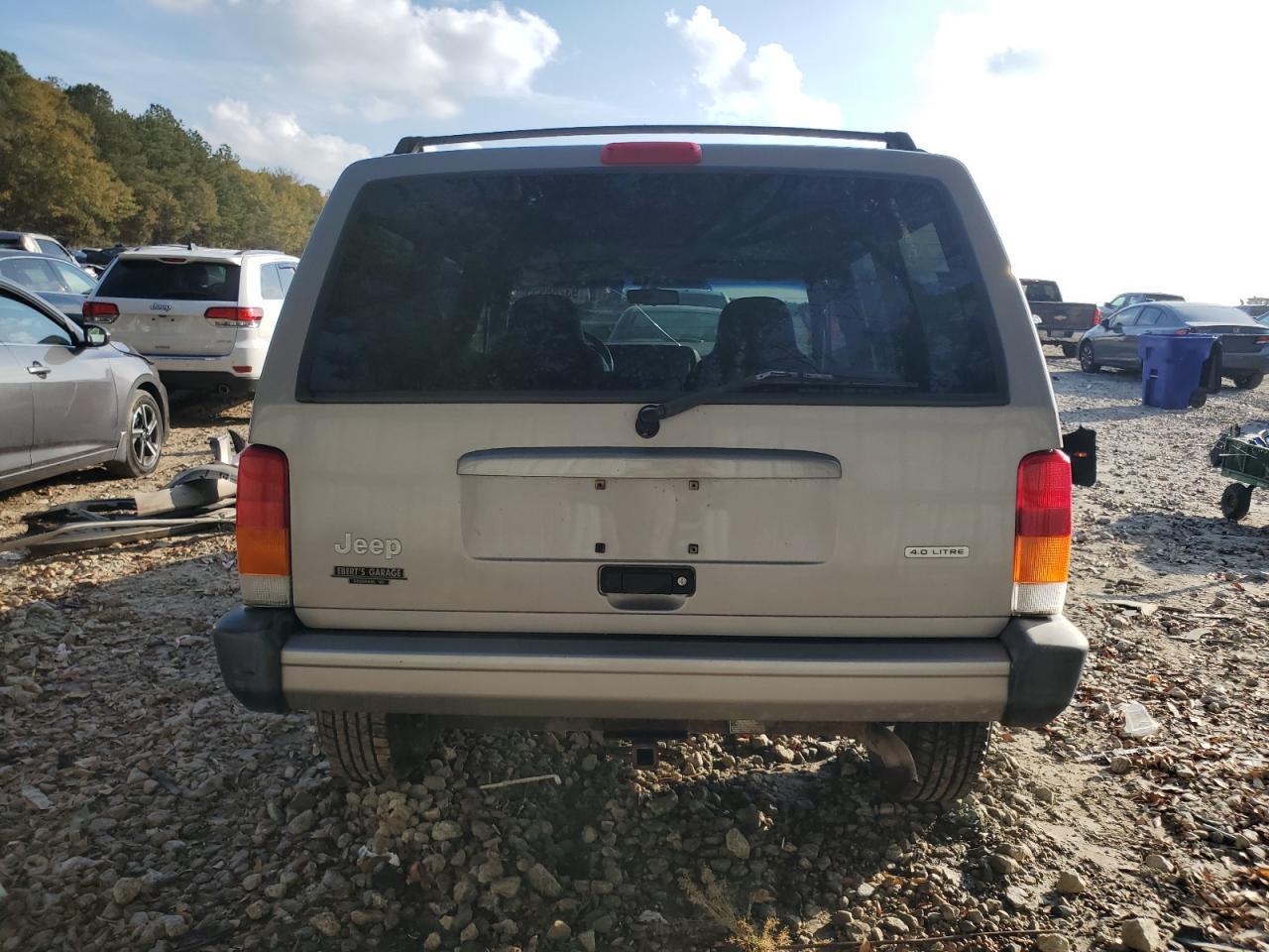 2000 Jeep Cherokee Sport