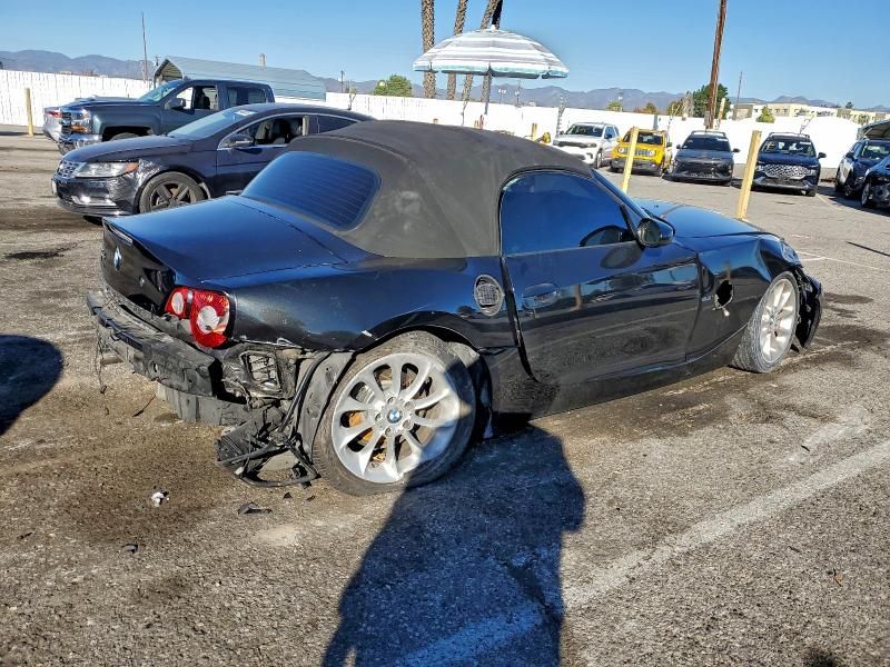 2005 BMW Z4 2.5