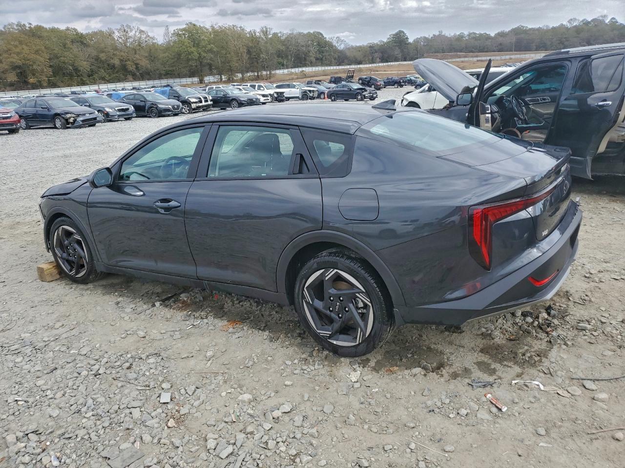 2025 KIA K4 ex