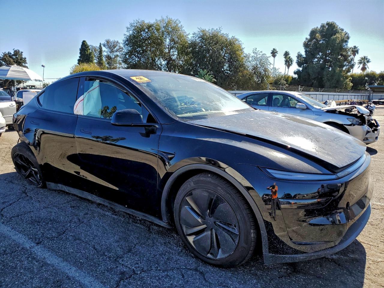 2026 Tesla Model y