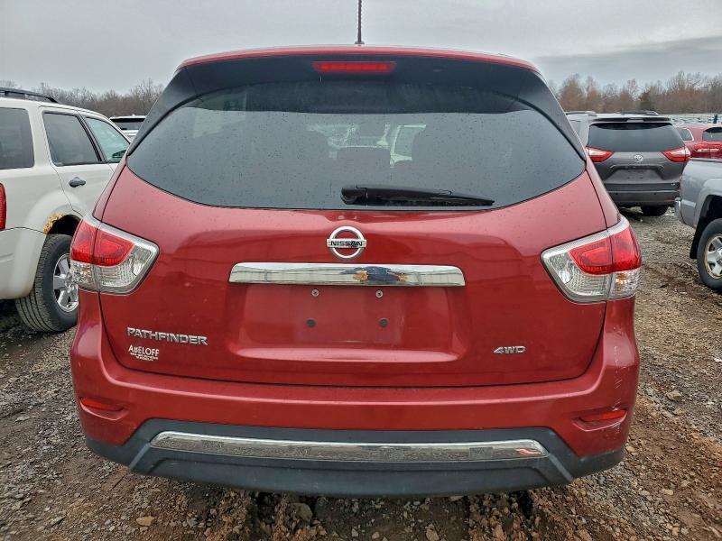 2014 Nissan Pathfinder s