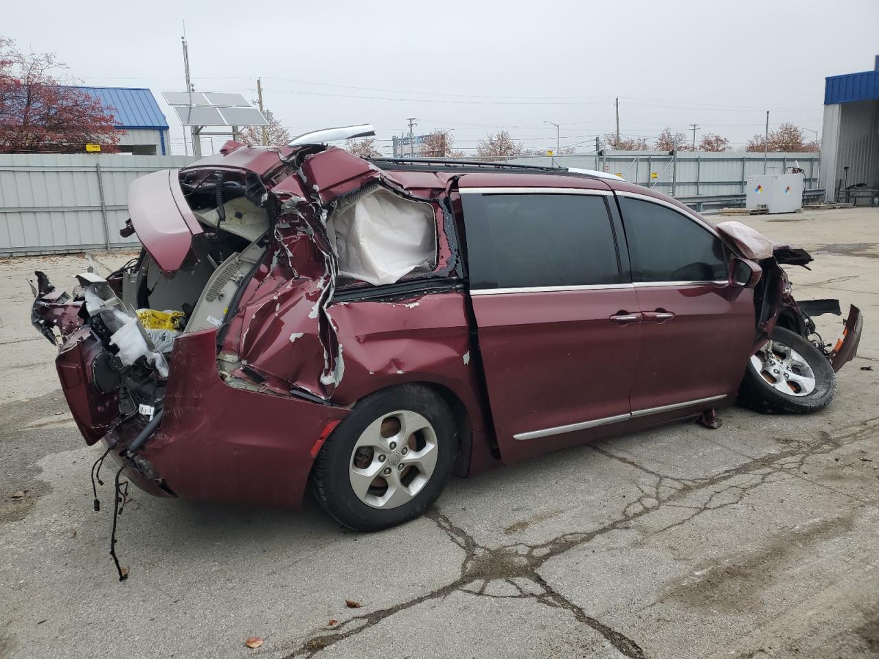 2017 Chrysler Pacifica Touring l Plus