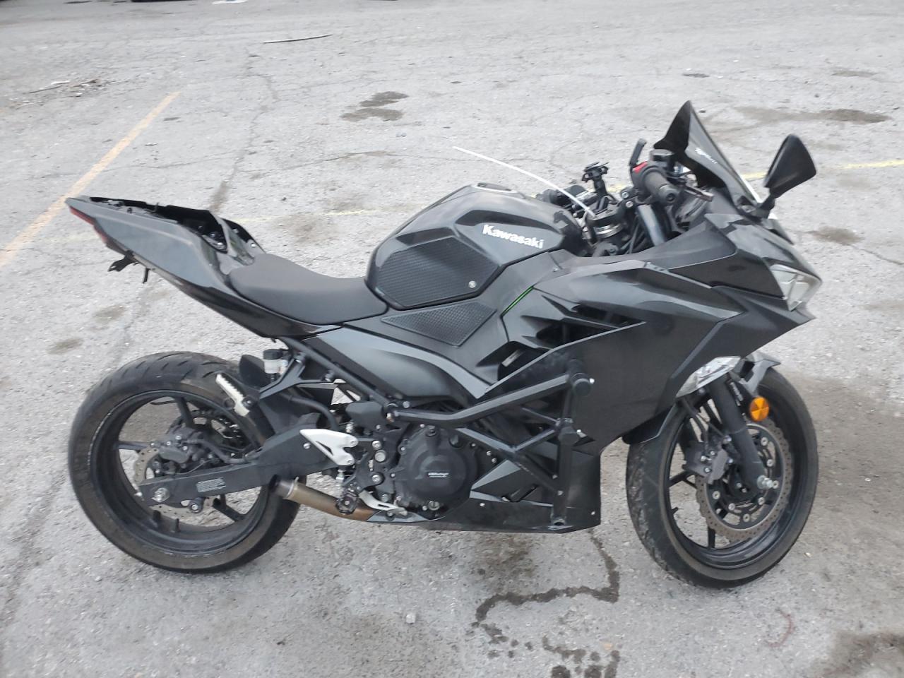 2023 Kawasaki EX400