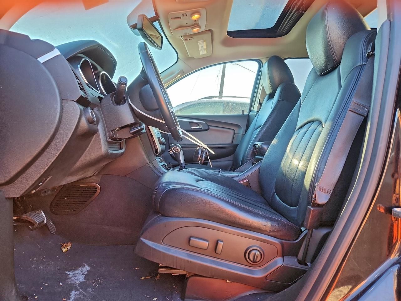 2012 Chevrolet Traverse lt