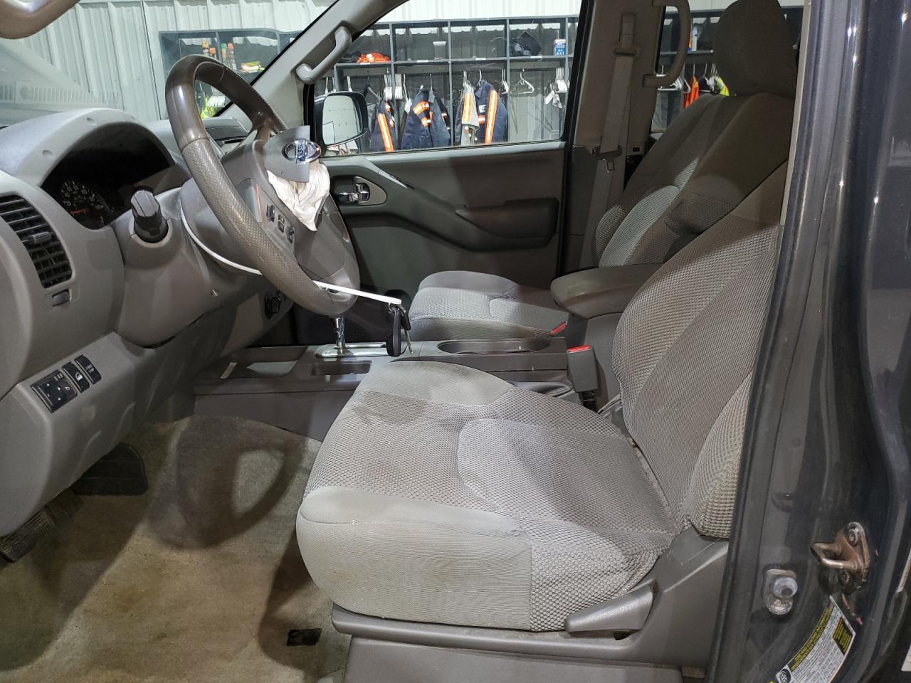 2013 Nissan Frontier S