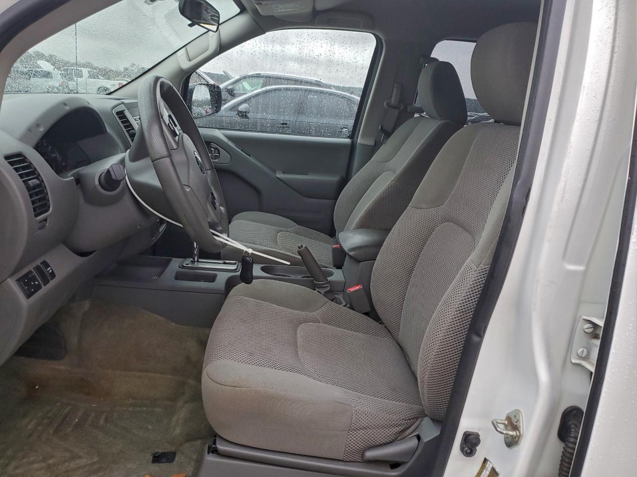2018 Nissan Frontier s