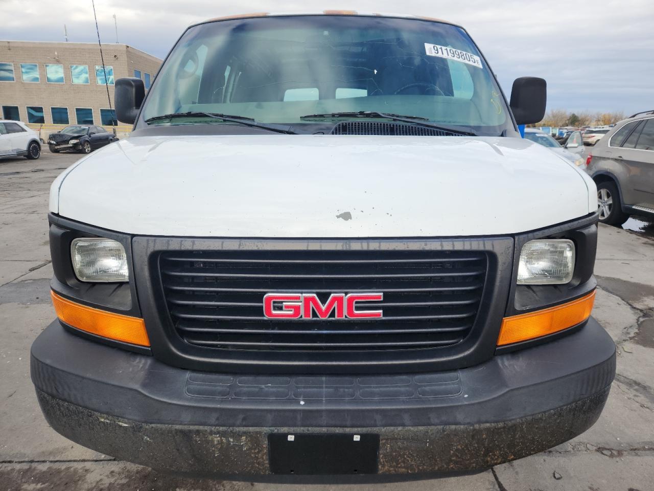 2006 GMC Savana 2500 Delivery Van