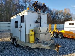 Featherlite Mfg Inc salvage cars for sale: 2004 Featherlite Mfg Inc 2004 Featherlite 1627 Fiber Optic Splicing  Traile