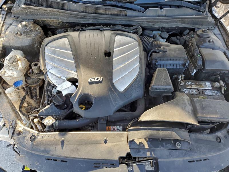 2015 KIA Cadenza Premium