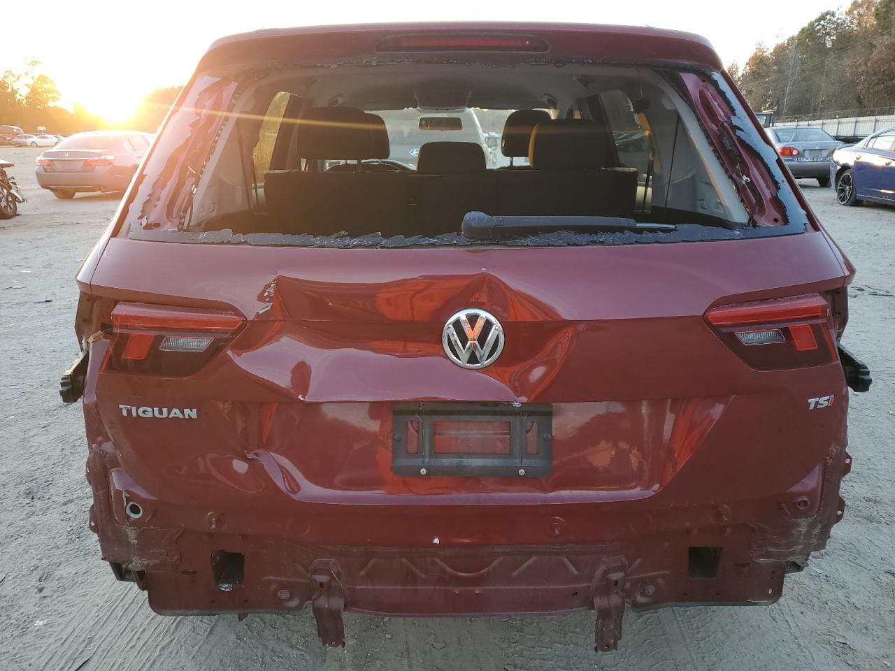 2018 Volkswagen Tiguan s