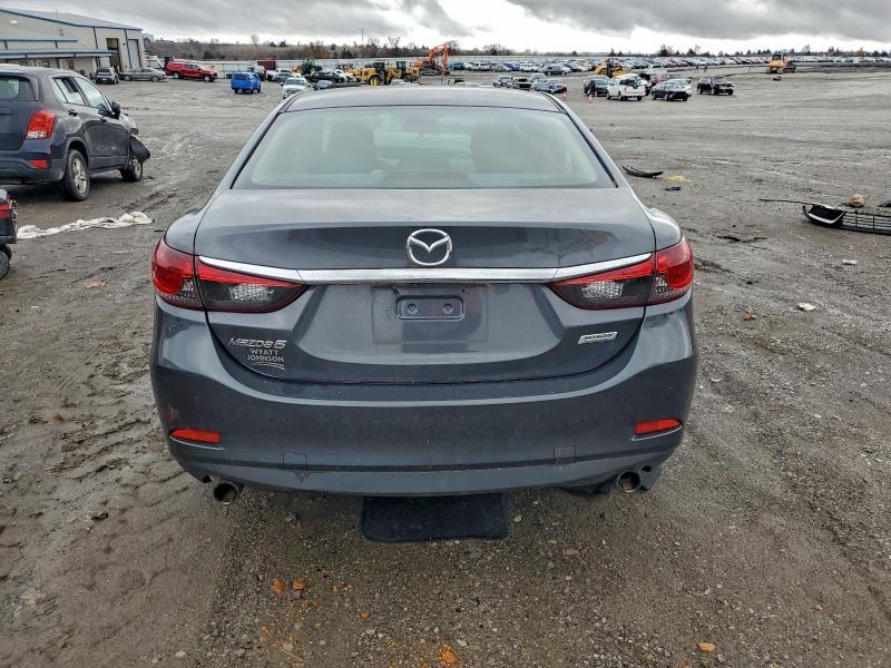 2016 Mazda 6 Sport