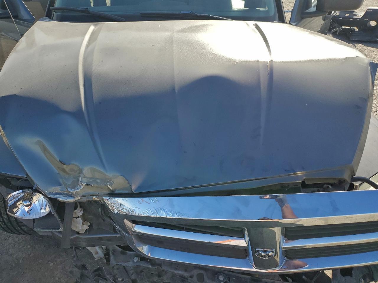 2005 Dodge Dakota Quad SLT