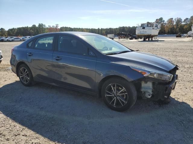 2022 KIA Forte fe