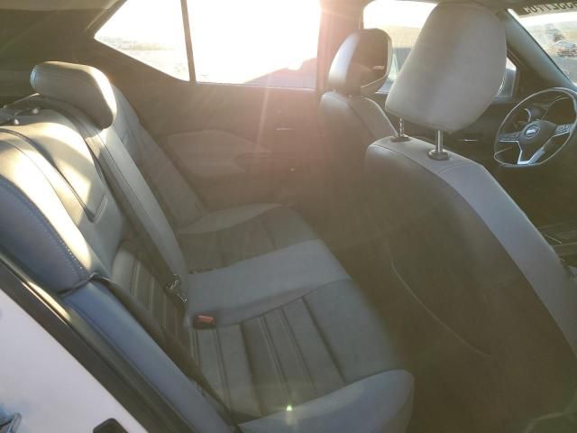 2021 Nissan Kicks sr