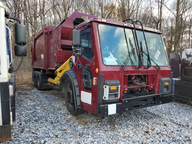 2018 Mack LR600 Refuse Truck