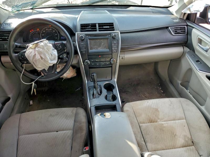 2015 Toyota Camry le