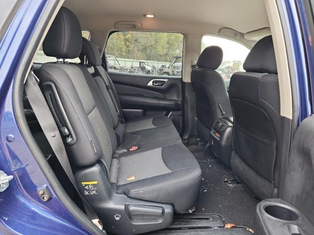 2018 Nissan Pathfinder s