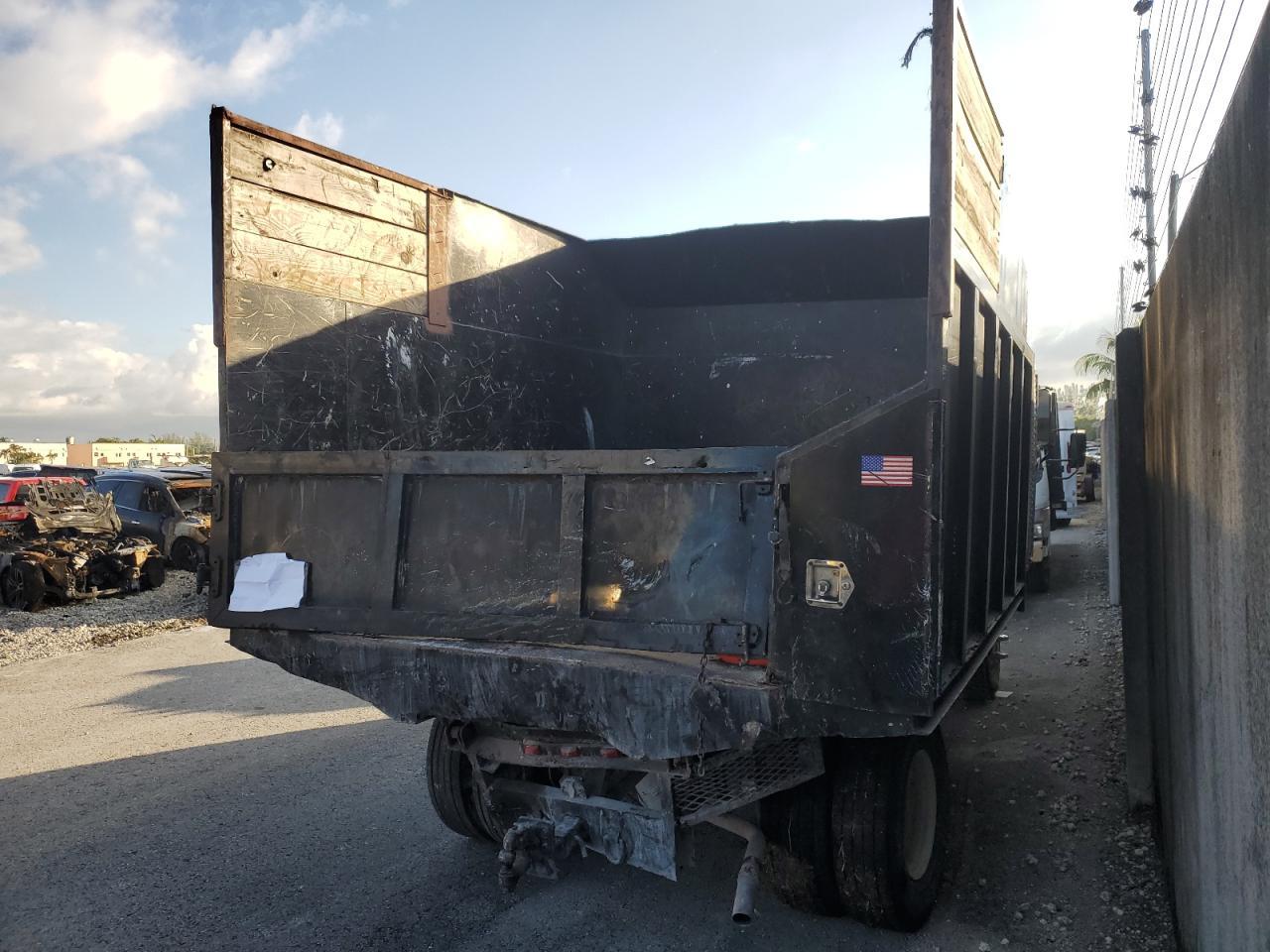 2001 Mitsubishi Fuso Truck Of  2001 Mitsubishi Fuso FG639 Dump Truck