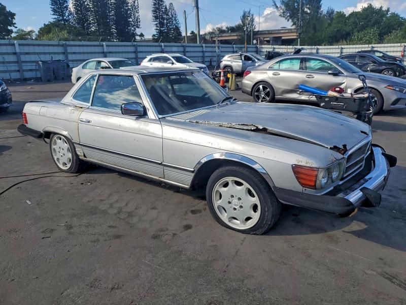 1980 Mercedes-Benz 1980 Mercedes Benz 400-class