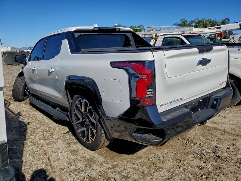 2024 Chevrolet Silverado rst