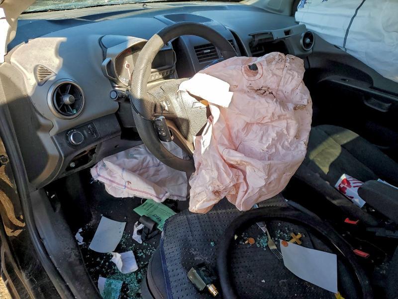 2016 Chevrolet Sonic lt