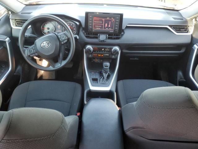 2022 Toyota Rav4 le