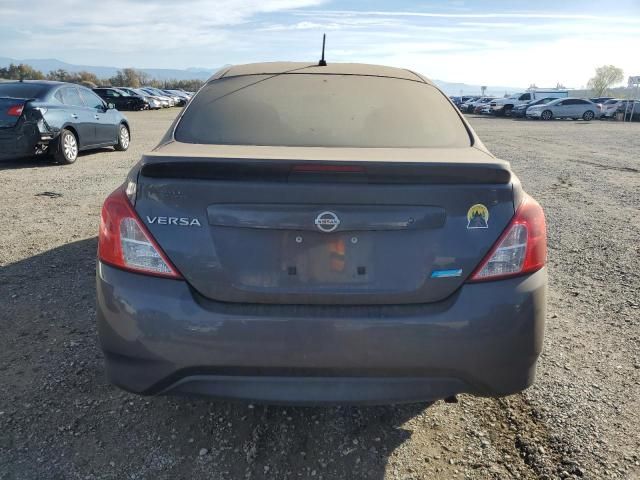 2015 Nissan Versa s