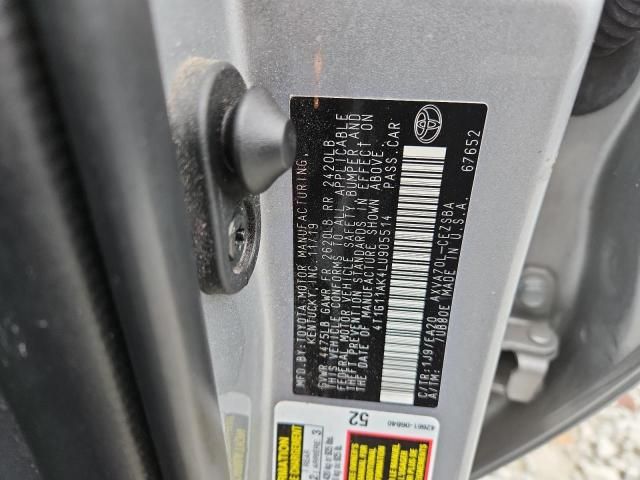 2020 Toyota Camry se