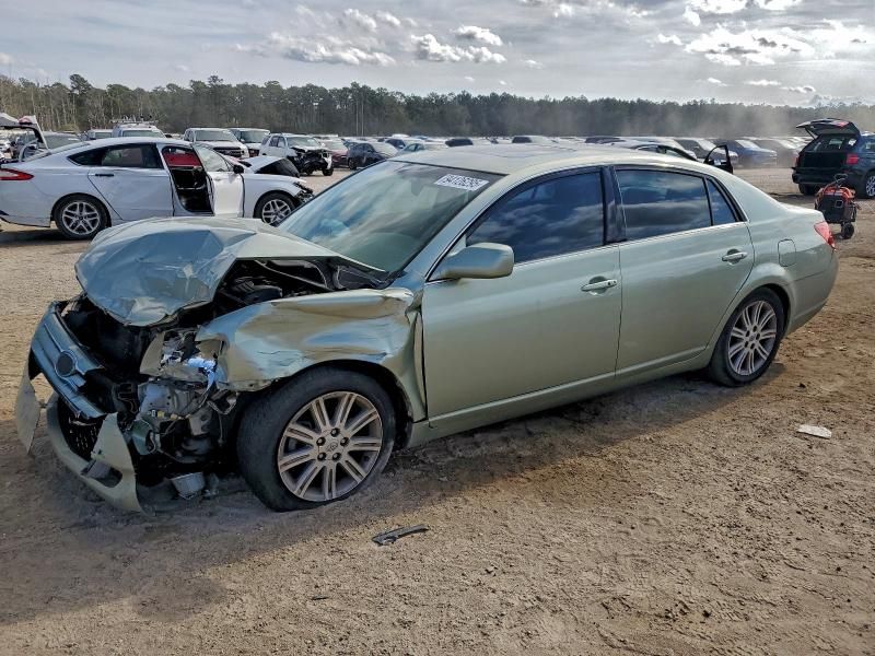 2005 Toyota Avalon xl