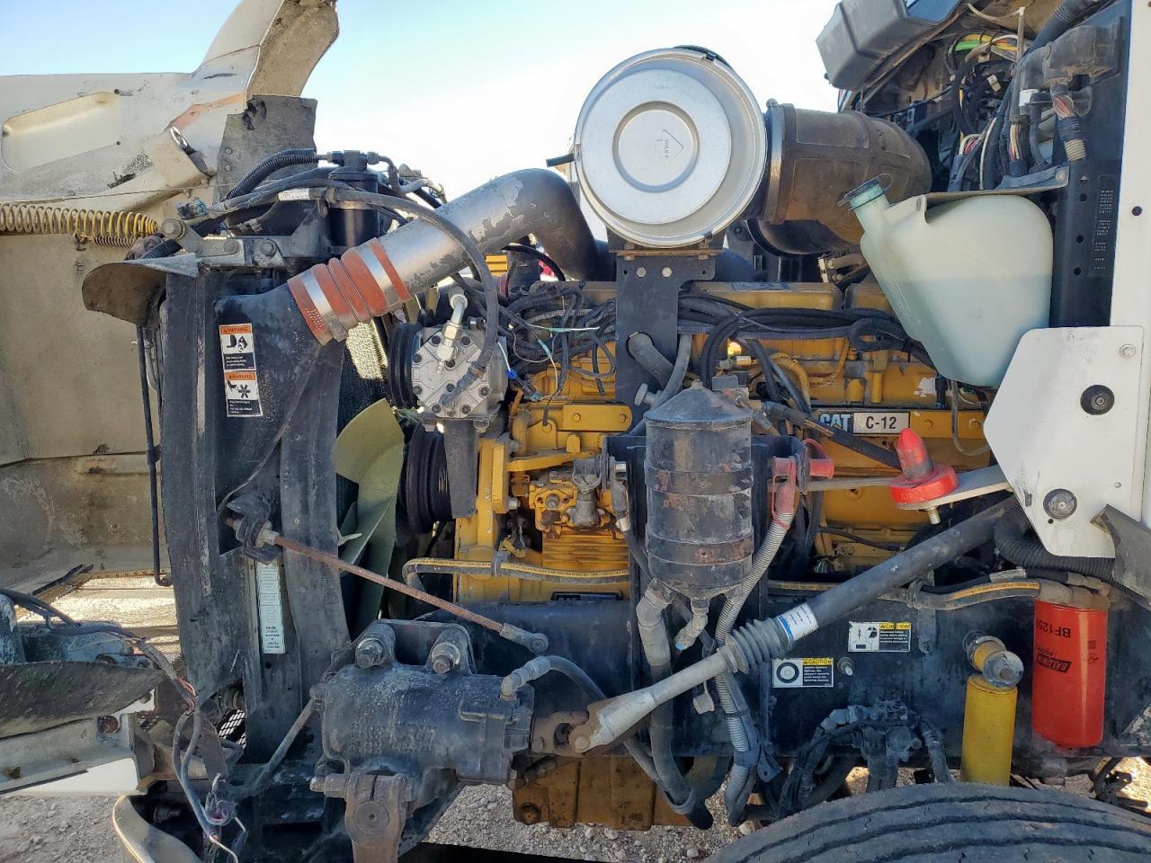 2002 Kenworth T800 Toter Truck