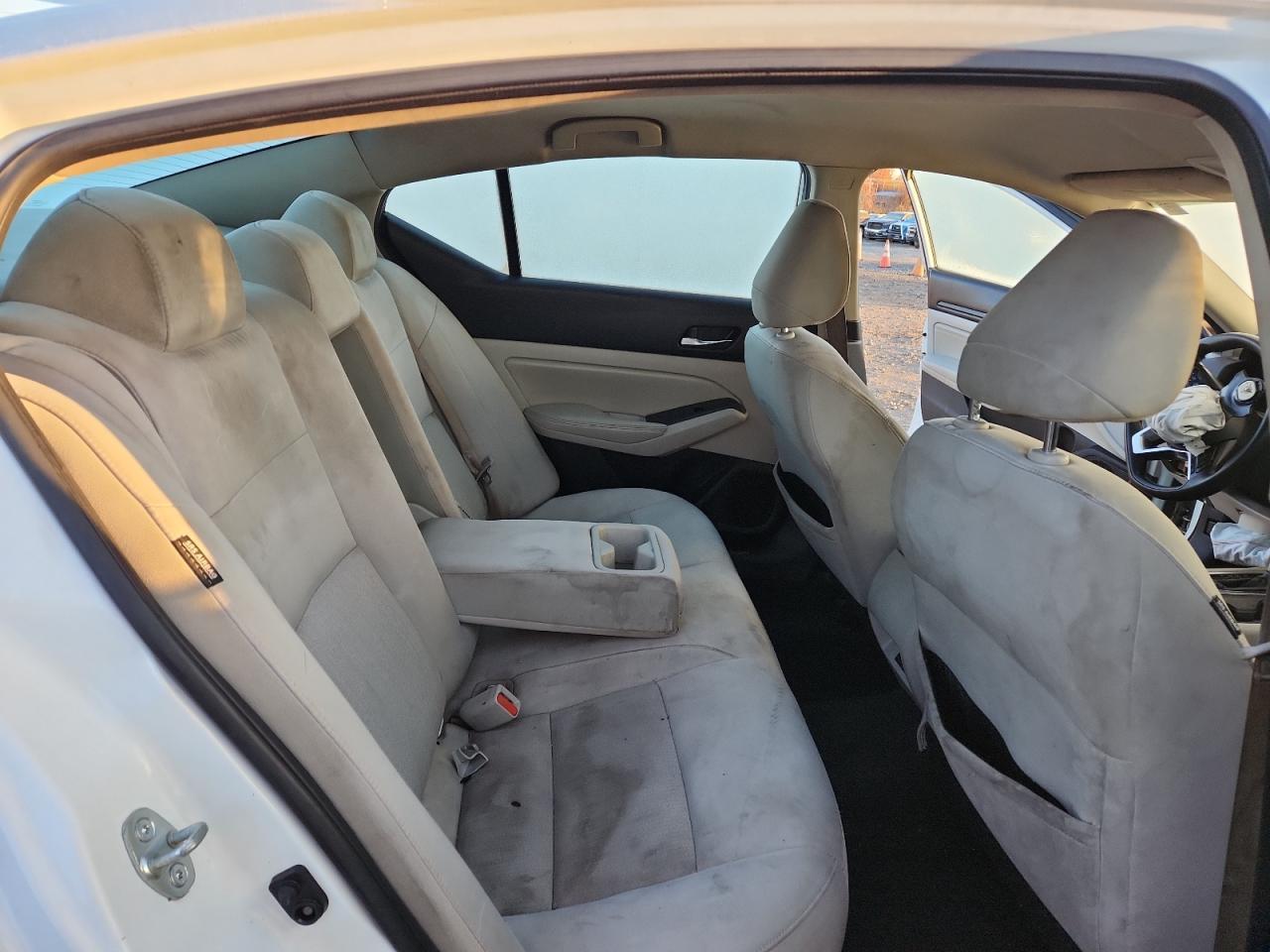 2020 Nissan Altima s