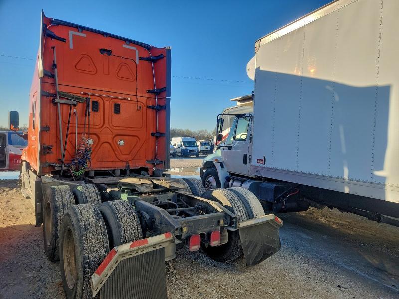 2016 Freigliner 2016 Freightliner Cascadia 125 Semi Truck