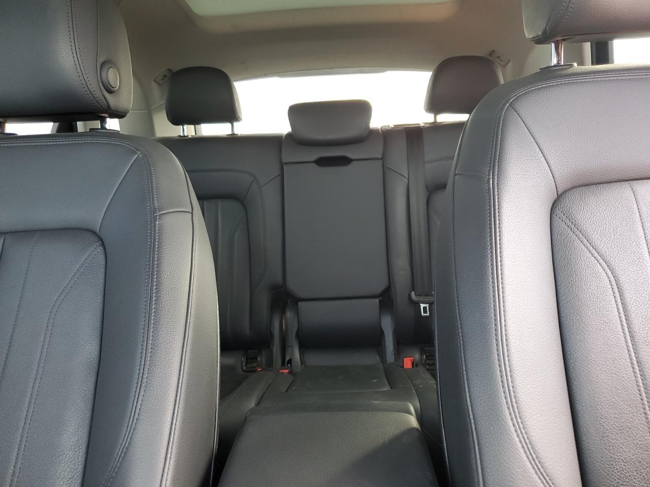 2020 Audi Q5 e Premium Plus
