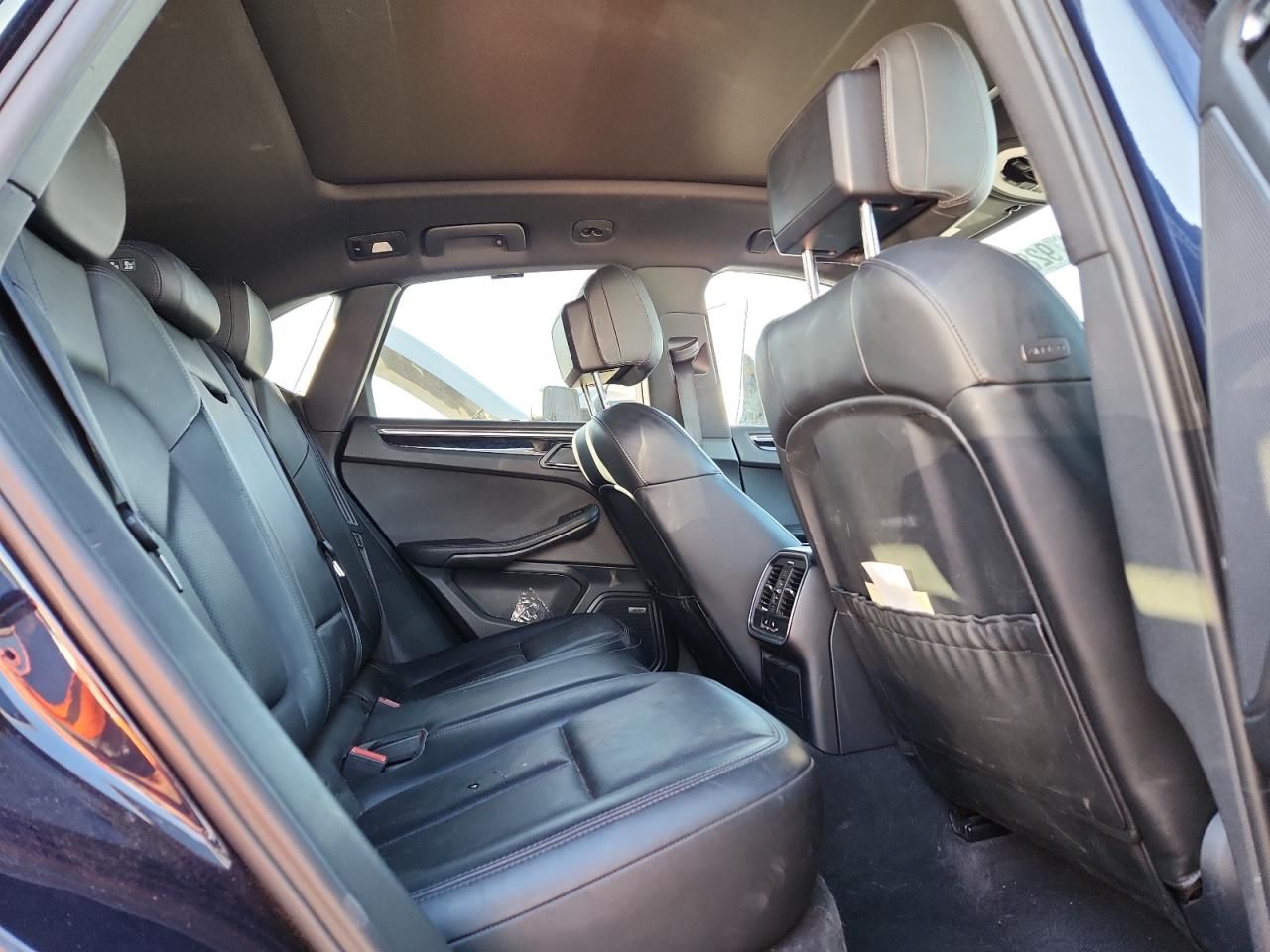 2017 Porsche Macan s