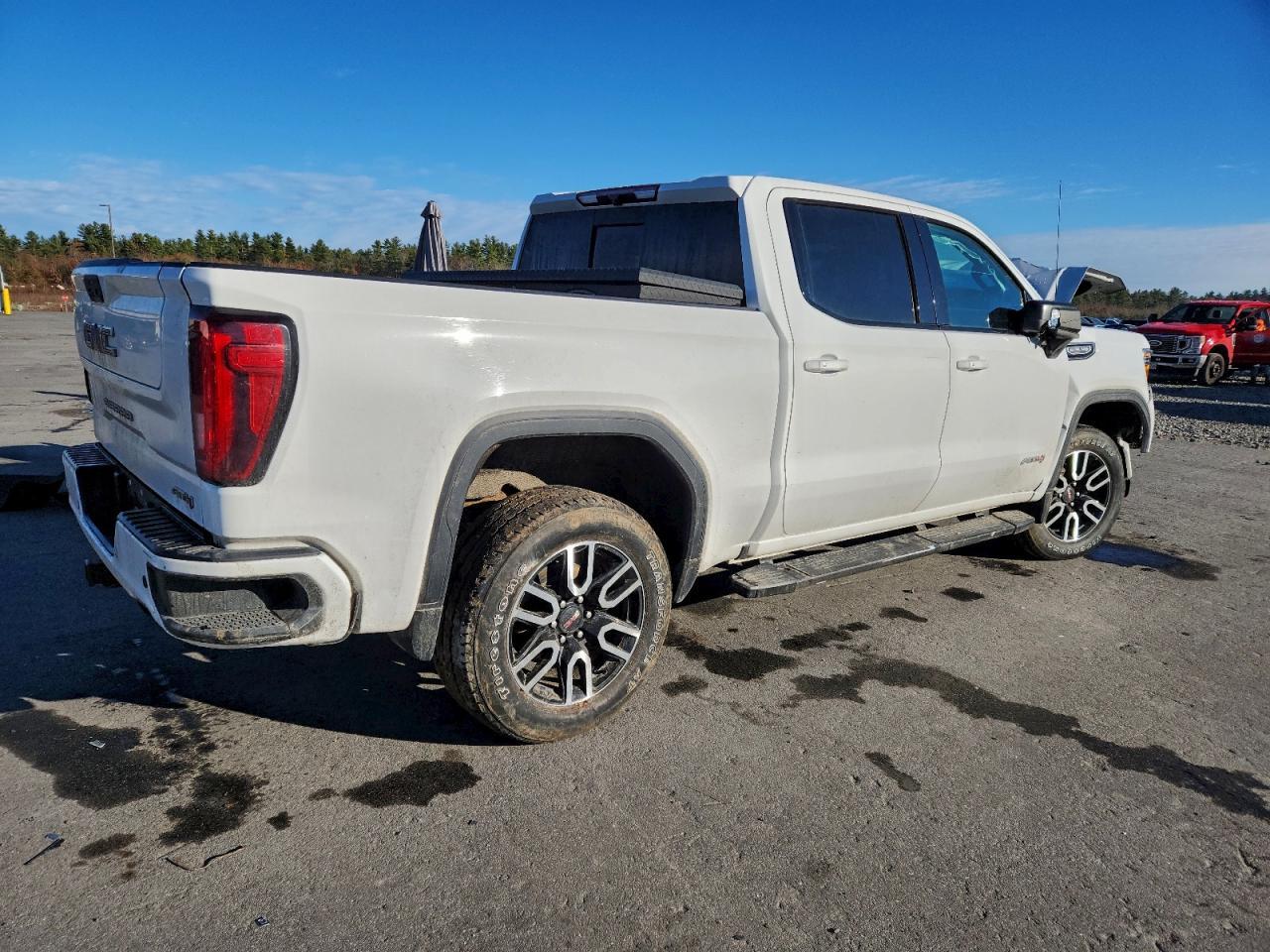2020 GMC Sierra K1500 AT4
