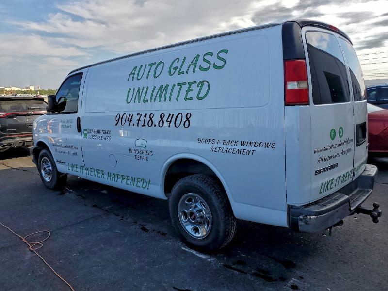2017 GMC Savana Utility / Service van