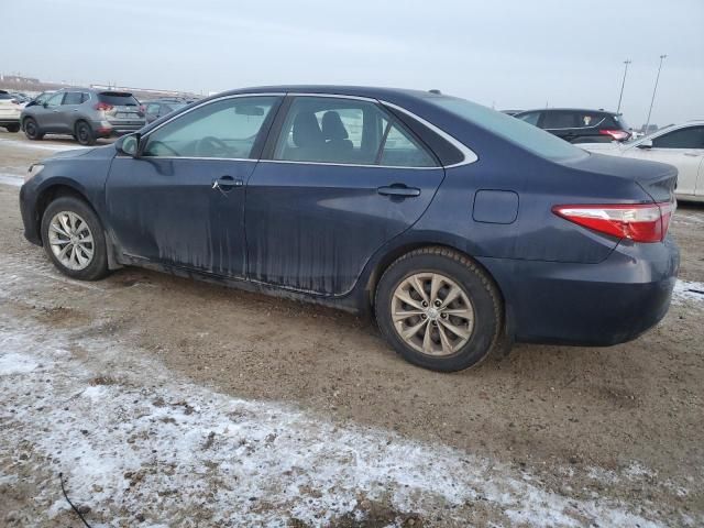2015 Toyota Camry le