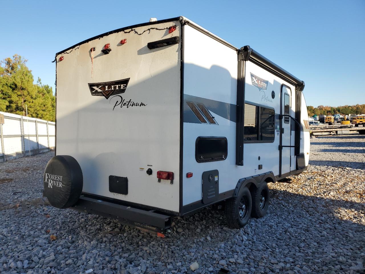 2024 Foresriver 2024 Forest River X Lite Camper