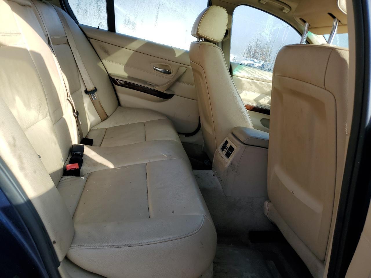 2011 BMW 328 xi Sulev