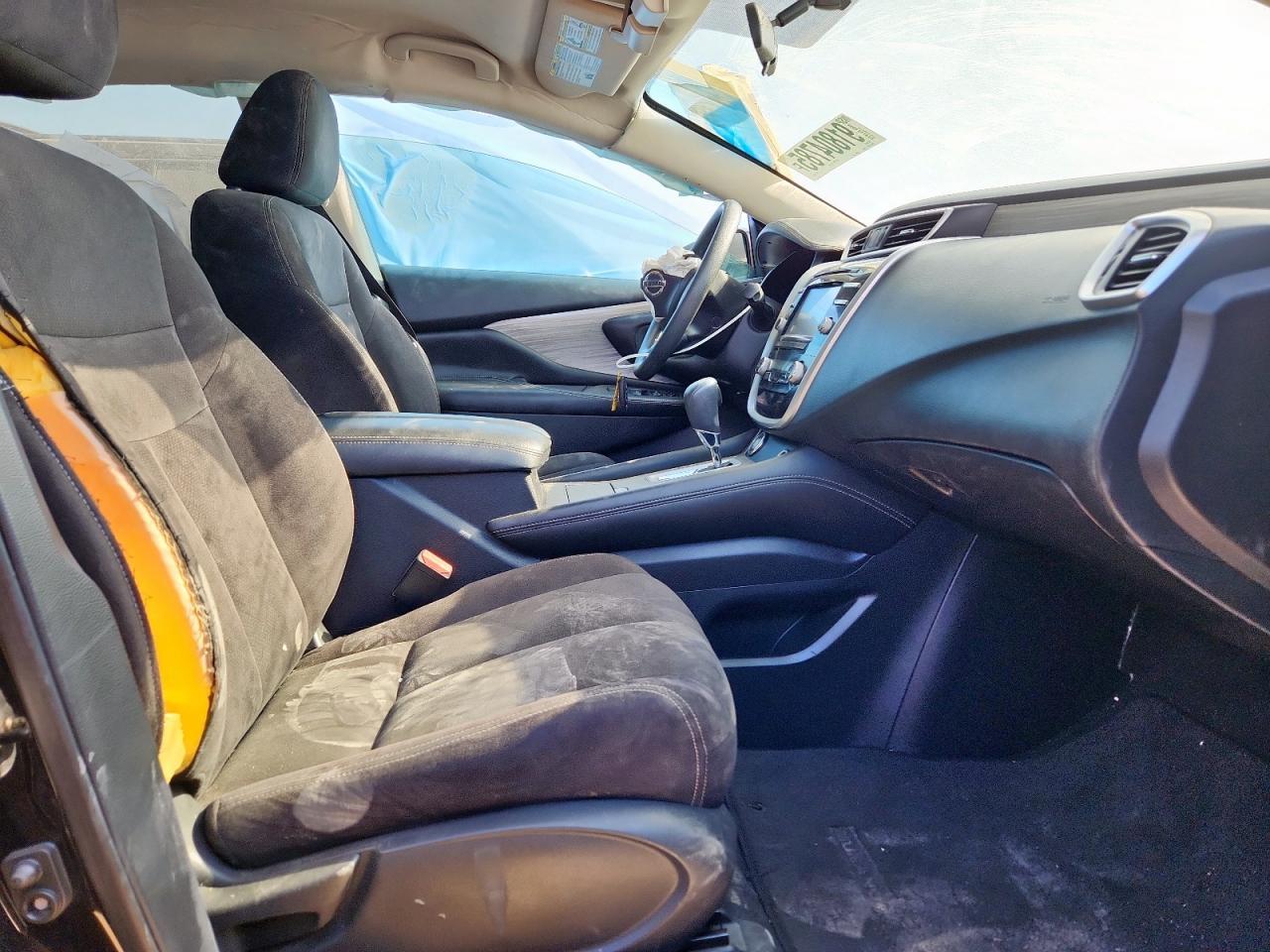 2016 Nissan Murano s