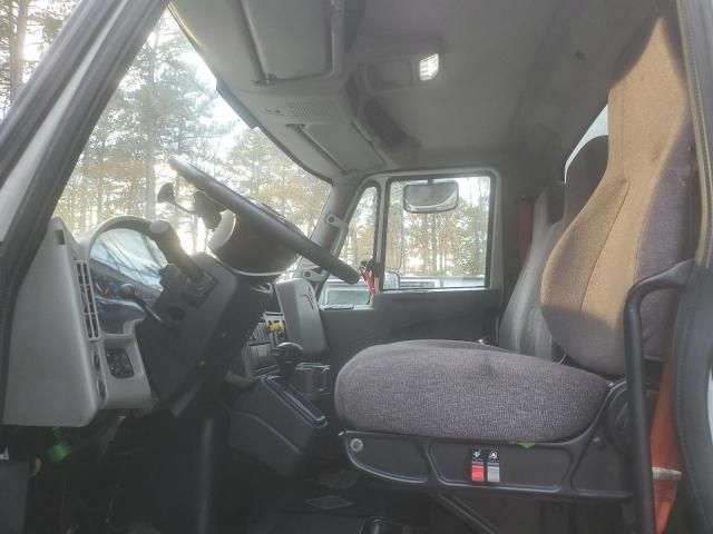 2018 International 4300 BOX Truck
