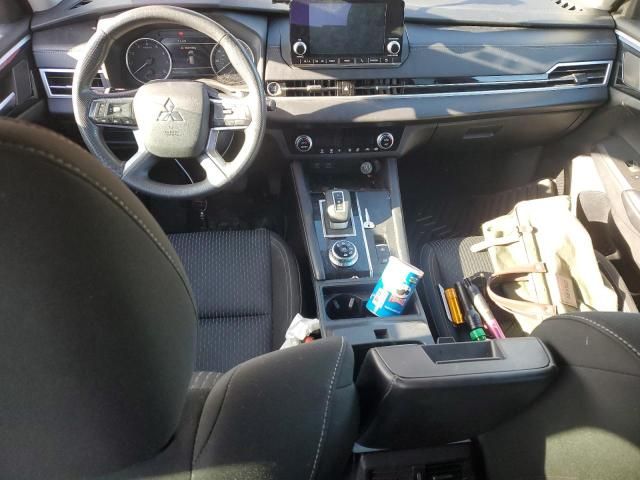 2022 Mitsubishi Outlander